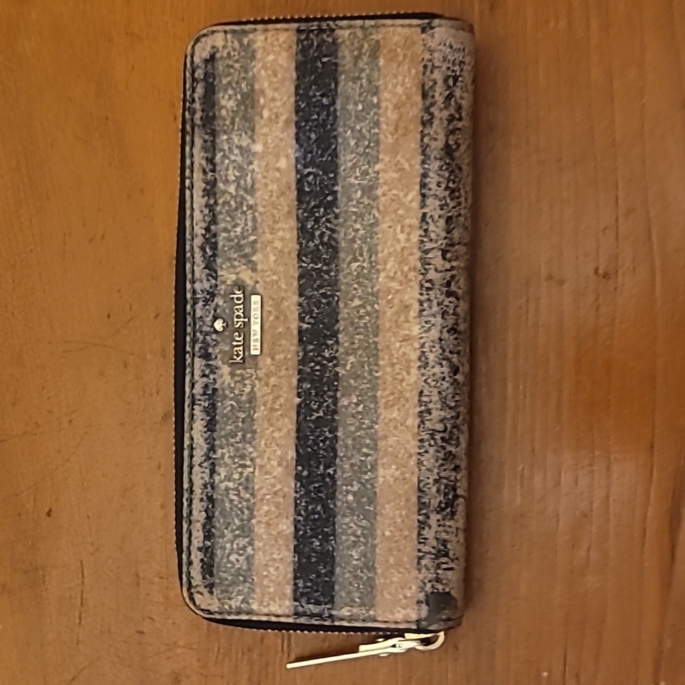 Kate Spade wallet